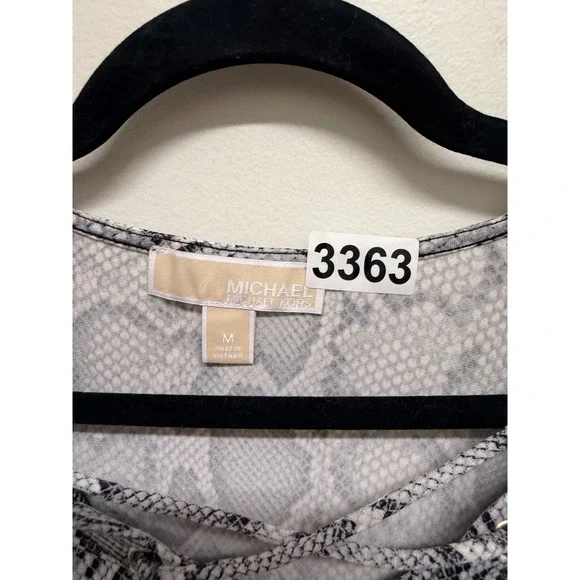 Michael Kors Long Sleeve Snake Print Lace Up Top Women Size M - Picture 3 of 4